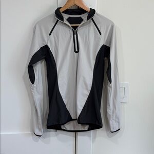 Second Skin Pullover S Women Gray 1/4 Zip Nylon Spandex Thumb Holes Performance